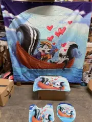 pepe le pew Shower Curtain /4PCS Set /Non-Slip Rug+Bath Mat+Toilet Lid Cover