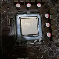 在飛比找蝦皮購物優惠-Intel Core2 Duo E8400 3.0GHZ/6