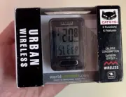 New Old Stock - Cateye Urban Wireless Bicycle Speedometer Computer, CC-VT220W