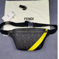 在飛比找蝦皮購物優惠-TF店二手 fendi 包 芬迪包包 側背斜背包 腰包 進口