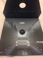 2017 DODGE JEEP COMPASS MOTOR CAR SALES BROCHURE BOOK