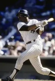 First Baseman Bob Watson Of The New York Yankees Baseball 1980s Photo 13
