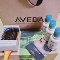 在飛比找蝦皮購物優惠-Aveda隨行按摩梳 💝內附30ml洗髮+潤髮+沐浴乳＆頭皮