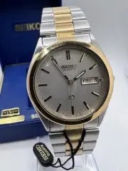 Vintage New Old Stock Seiko SQ President Gold Silver Tone Day Date Watch Classy