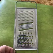 EKCO Vintage Stainless Steel HandHeld Flat Grater Zester Shredder 3 In 1 USA NOS