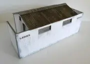 Greenhills Slot Car Building Kit Goodwood Toilet Block 1:43 Scale - Brand New -