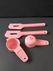 New Tupperware Paddle Scraper Spatula Gadget Set of 4 Pink New Gadgets