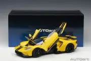 Autoart FORD GT 2017 TRIPLE YELLOW/BLACK STRIPES in 1/18 Scale New! In Stock!