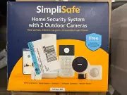 SimpliSafe 2 Outdoor Camera Security System With 5 Sensors KT034-01RUS