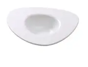 Yanco China MO-412 Moderne Matte White Melamine 14 oz. Triangular Dessert Plate