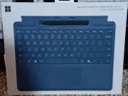 Microsoft Surface Pro Keyboard with slim pen (Clavier avec stylet slim pen)