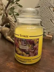 Yankee Candle - FREESIA - 22 oz - RARE AND HARD TO FIND!! Black Label New