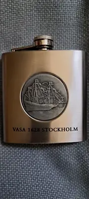 VASA Museum 6oz Stainless Steel Flask With Pewter 1628 Ship Medallion NEW