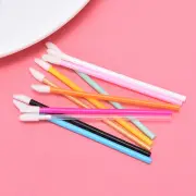 50pcs Disposable Lip Brush Cosmetic Lipstick Gloss Wands Applicator Make Up T FT