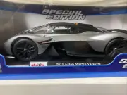 Maisto 1:18 Scale 2021 Aston Martin Valkyrie in Silver Diecast Model Car