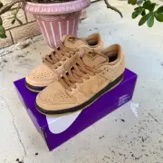 Nike SB Dunk Low Wheat Size US 8
