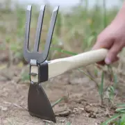 Farmland Weeding Tool Gardening Hoe with Wooden Handle Steel Garden Hand