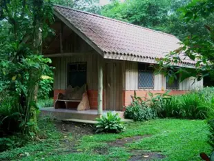 阿雷納綠洲野生動物保護區及生態旅舍