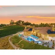 Gaia Inn & Spa-