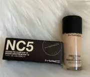 MAC Studio Fix Fluid SPF 15 ~ NC5 ~ 24 Hour Wear 1oz/30ml Full Size NIB