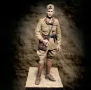 Royal Model 1/35 Italian Officer 7th Bersaglieri Regiment Libya 1940 WWII 854