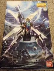 Bandai Master Grade Gundam 1/100 MG After War GX-9900 Gundam X GX Model Kit