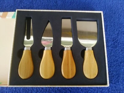 Jetty Home Bamboo Handle 4 Piece Cheese Set