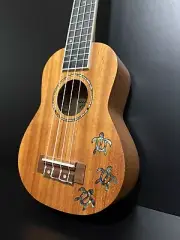 Maui Ukulele Co. Solid Mahogany Soprano with Turtles Inlay
