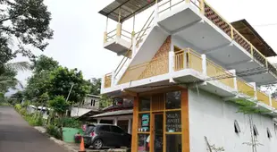 Villa_nasit madakaripura