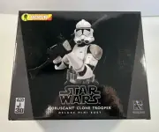 GENTLE GIANT STAR WARS REVENGE OF THE SITH CORUSCANT DELUXE CLONE TROOPER BUST