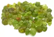 Beautiful Natural Green Color Raw Peridot 500 Carats