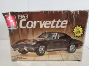 1963 Corvette Stingray AMT 1/25 Factory Sealed.