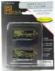 Pegasus 720 Sd.Kfz. 251/1 Halftrack #111/112 Camouflaged 1/144 Scale Models