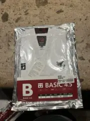 MOOTO BS4.5 Uniform with White V-Neck Basic Season-4.5