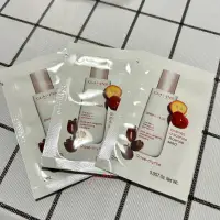 在飛比找蝦皮購物優惠-【全新】現貨 克蘭詩 clarins 氧氣亮白淡斑乳液2ml