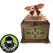 Gremlins - Gizmo with Mogwai Box Scaled Replica "New"