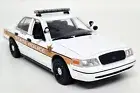 Greenlight 1/24 Ford Crown Victoria Interceptor Illinois State Police Model Car