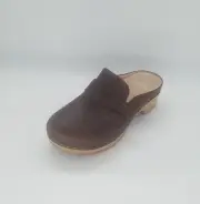 9311 Dansko Bel Oiled Pull Up Brown Clog Size 37