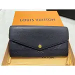 LOUIS VUITTON 路易威登 LV SARAH 海軍藍顆粒壓紋牛皮 長夾 M62125