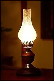 Oil Lamps Fashion Kerosene Lamp Power Button Switch Oil Lamps Glass Antique Hurricane Lamp Decorative Study Room Romantic Table Lamps Retro Churches Lamp