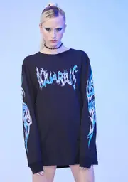 [HOROSCOPEZ] The More You Know Long Sleeve Graphic Tee