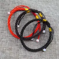 在飛比找蝦皮購物優惠-紅繩手鏈 台灣現貨  手工編織紅繩 情侶手鏈 手環  名族風
