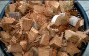 Coconut Husk Chips Cube Fiber Coco Coir Dry Hydroponic Growing media Anthurium