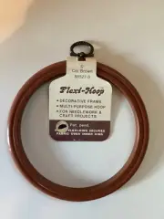 Vintage Flexi-hoop BROWN 5” Needlework Hoop/frame W/Metal Hanger Taiwan 88527-3