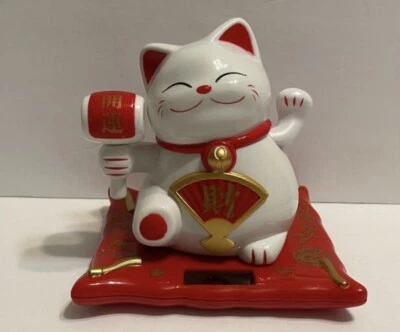 Solar powered White money Lucky cat with Lucky hammer Hand Waving figuire, 5.5”H