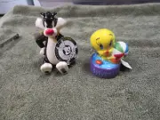 Tweety Bird In Sylvester’s Bowl Salt & Pepper Shaker S&P NWT Magnetic 2012
