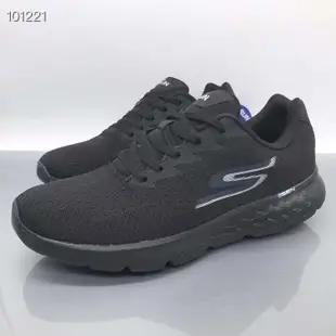 Skechers 斯凱奇  經典輕便男士  輕質跑鞋  酷跑裝備5GEN緩震鞋底  一片式透氣網布鞋   軟底健步運動鞋