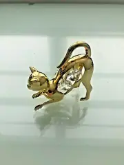 KITTY CAT WITH CRYSTAL ELEMENT STUDDED CROUCHING FIGURINE 24K GOLD PLATED