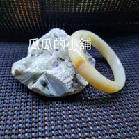 在飛比找蝦皮購物優惠-天然  蠶絲瑪瑙玉手鐲(環)57圈口 ~1號