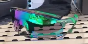 New Oakley ENCODER STRIKE 9235-0439 Sunglasses Gamma Green w/ Prizm Jade Vented